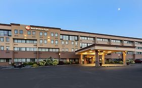 Best Western Plus Reading Inn & Suites